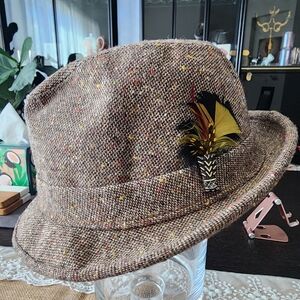 Stylish Vintage Tweed Fedora with Feather Accent